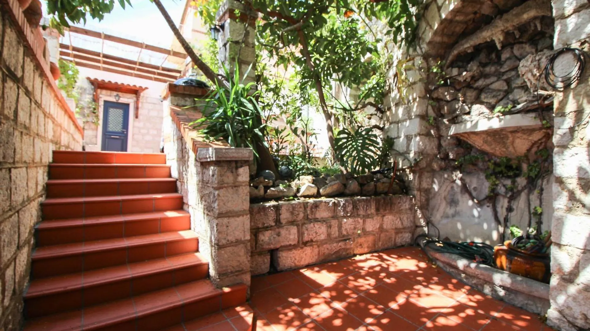 Casa Rosalie Vi4442 By Riviera Holiday Homes Villefranche-sur-Mer Villa